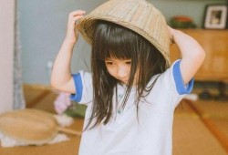 小女孩最新皮肤爆料图,揭秘小女孩最新皮肤惊艳亮相